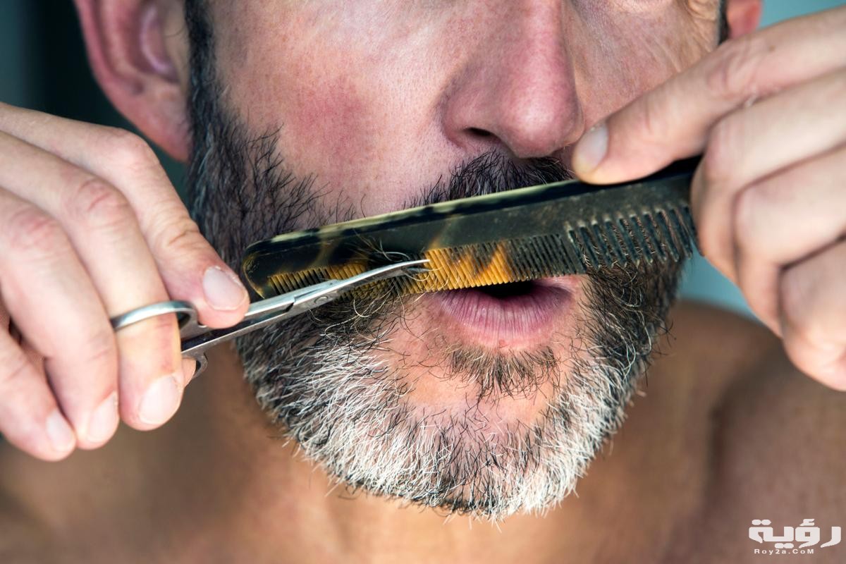قص الشارب في المنام