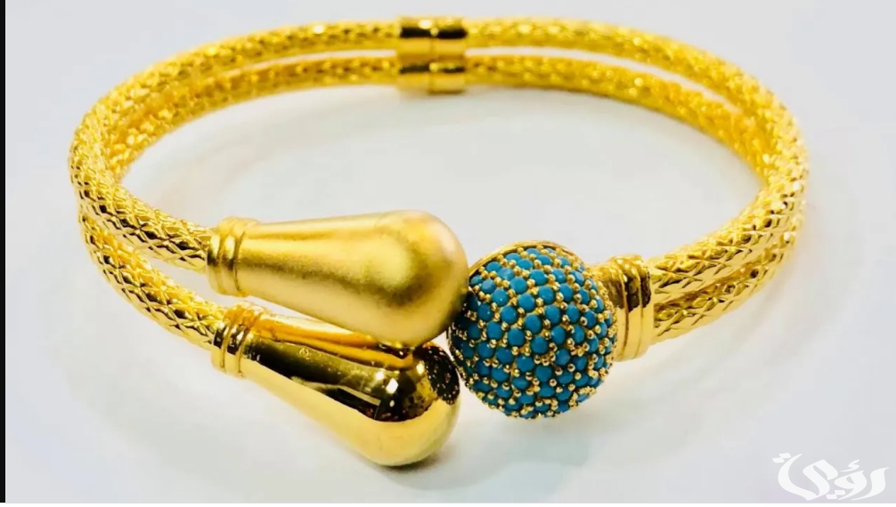 تفسير رؤية الأساور