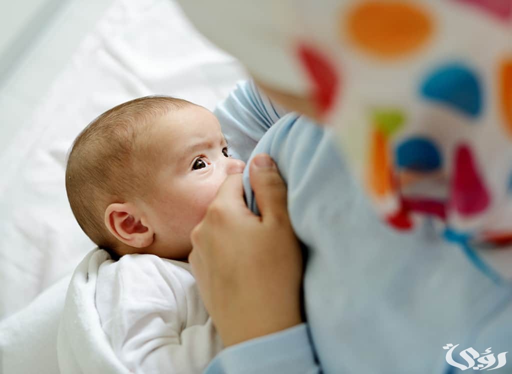 تفسير حلم ارضاع طفل صغير للبنت العزباء