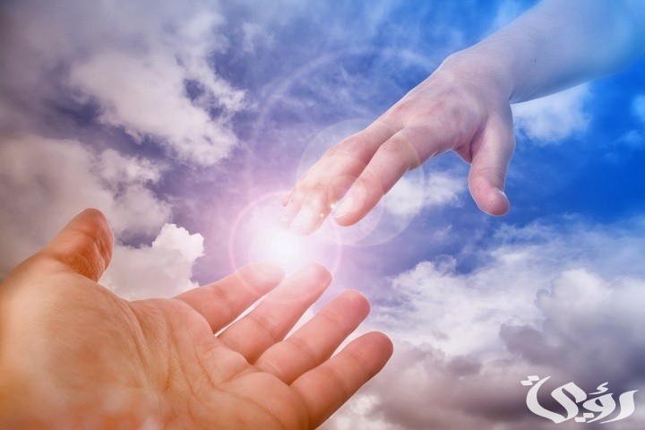 تفسير حلم إعطاء الميت للحي ورقة