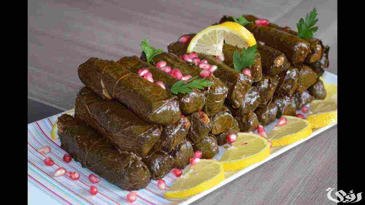 تفسير حلم اكل ورق العنب للعزباء