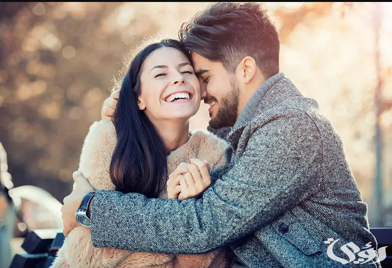 تفسير حلم شاب مجهول معجب بي