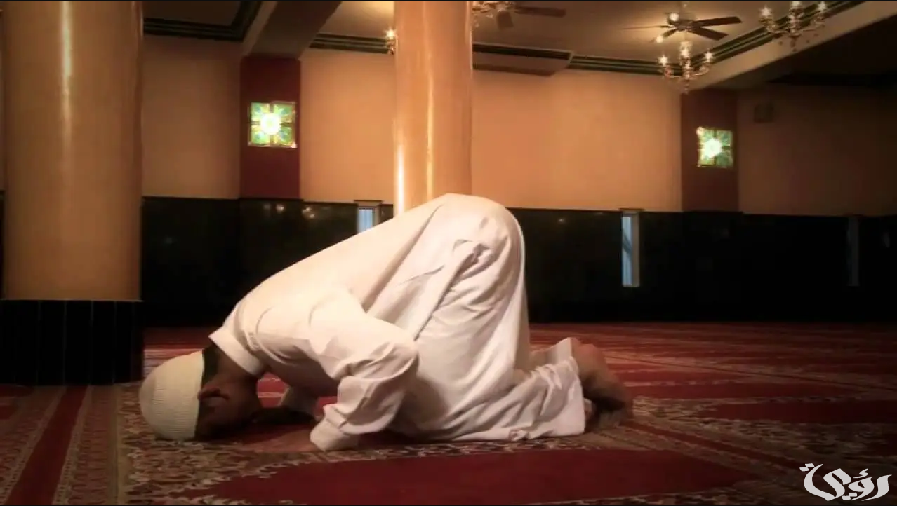 تفسير رؤية شخص ينصحني بالصلاة في المنام 3 تفسير رؤية شخص ينصحني بالصلاة