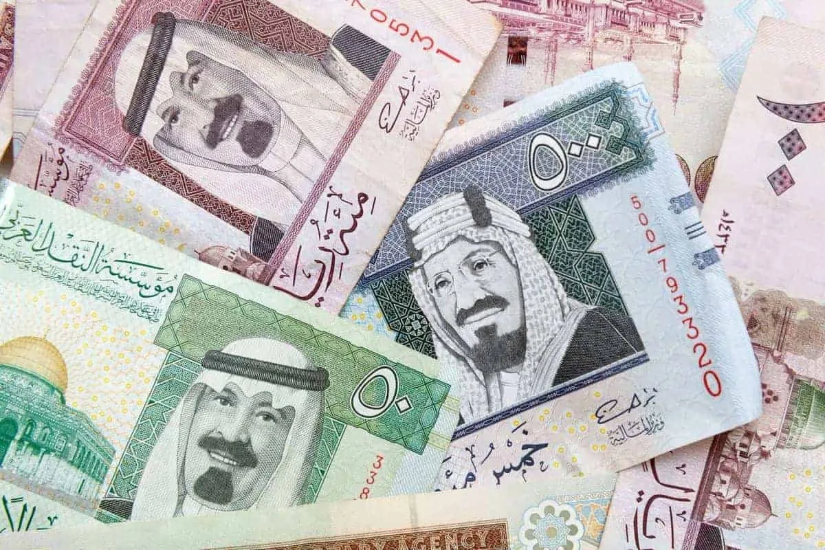 رسوم استرجاع تذاكر الخطوط السعودية 2 كم رسوم استرجاع تذاكر الخطوط السعودية؟