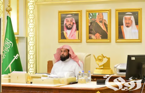 الرئاسة العامة لـ"هيئة الأمر بالمعروف" وظفت التوعية الرقمية والوسائل التوعوية الذكية بجميع اللغات 3 السند: الرئاسة العامة وظفت التوعية الرقمية والوسائل التوعوية الذكية بمختلف اللغات