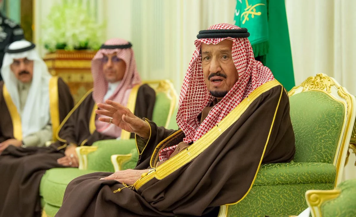 خادم الحرمين الشريفين يصدر أمرًا ملكيًا بترقية 26 قاضيًا بديوان المظالم