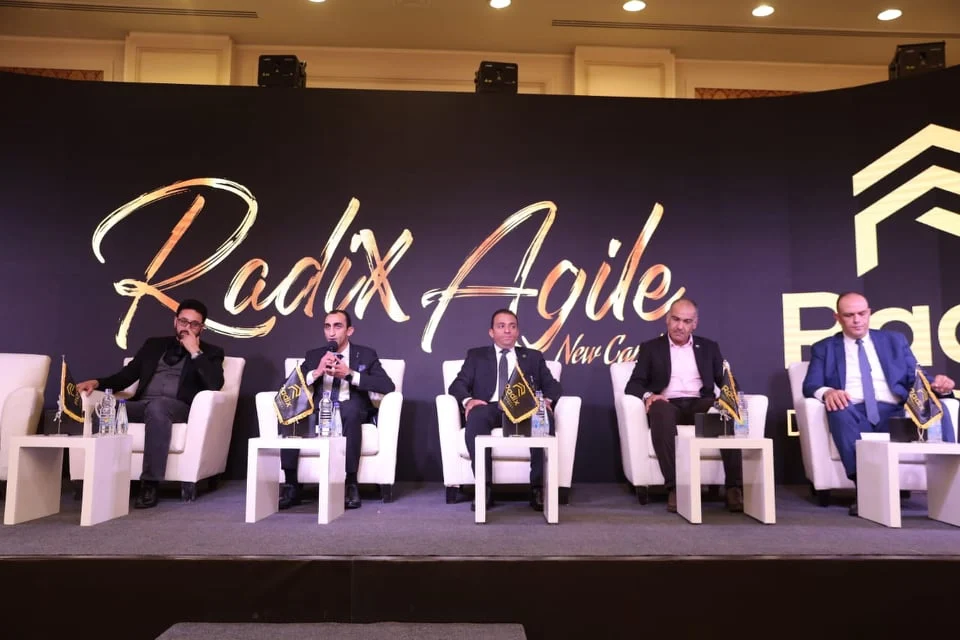 "رادكس" تستهدف 3 مليارات جنيه مبيعات جديدة بمشروع Spinner بالعاصمة الإدارية 2 «رادكس» تستهدف تحقيق 3 مليارات جنيه مبيعات بمشروع Spinner بالعاصمة الإدارية