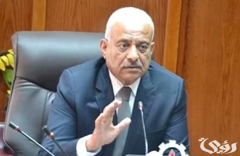 من هو عبدالمجيد صقر وزير الدفاع الجديد