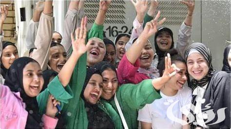 تعرف علي كليات تقبل من 60 ادبي. ونعرض كليات تقبل من 60 علمي علوم 2024رررر