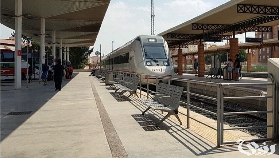 أسعار تذاكر و مواعيد قطارات القاهرة أسيوط والعكس