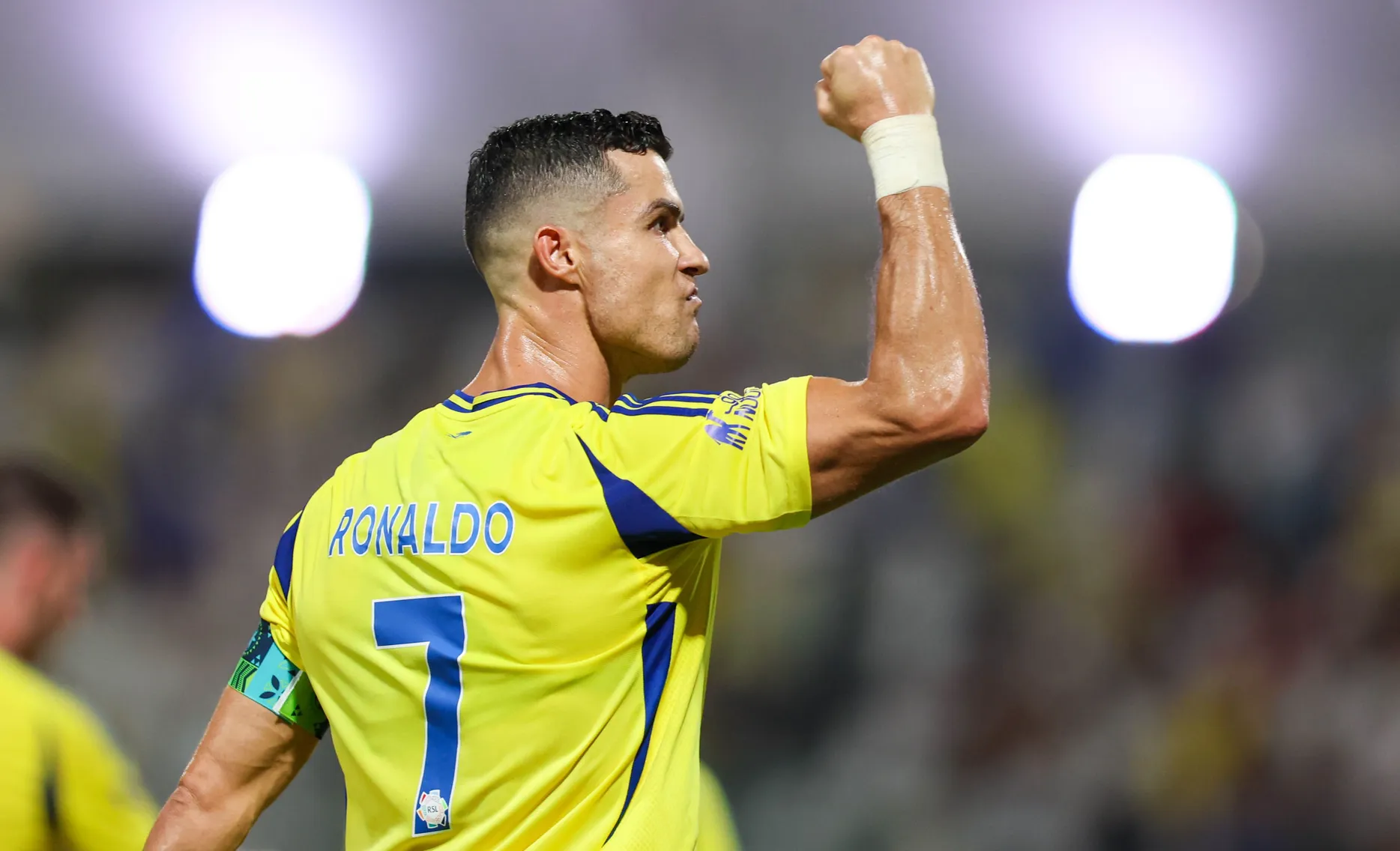 “صراع كبير مصري إماراتي سعودي” رونالدو يقاتل على جبهتين