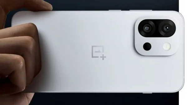 سامسونج تطلق هاتفًا قابلًا للطي وجهاز لوحي مخصص للألعاب: أحدث الابتكارات التقنية في الأسواق! 2 سامسونج تطلق هاتفًا قابلًا للطي وجهاز لوحي مخصص للألعاب: أحدث الابتكارات التقنية في الأسواق!